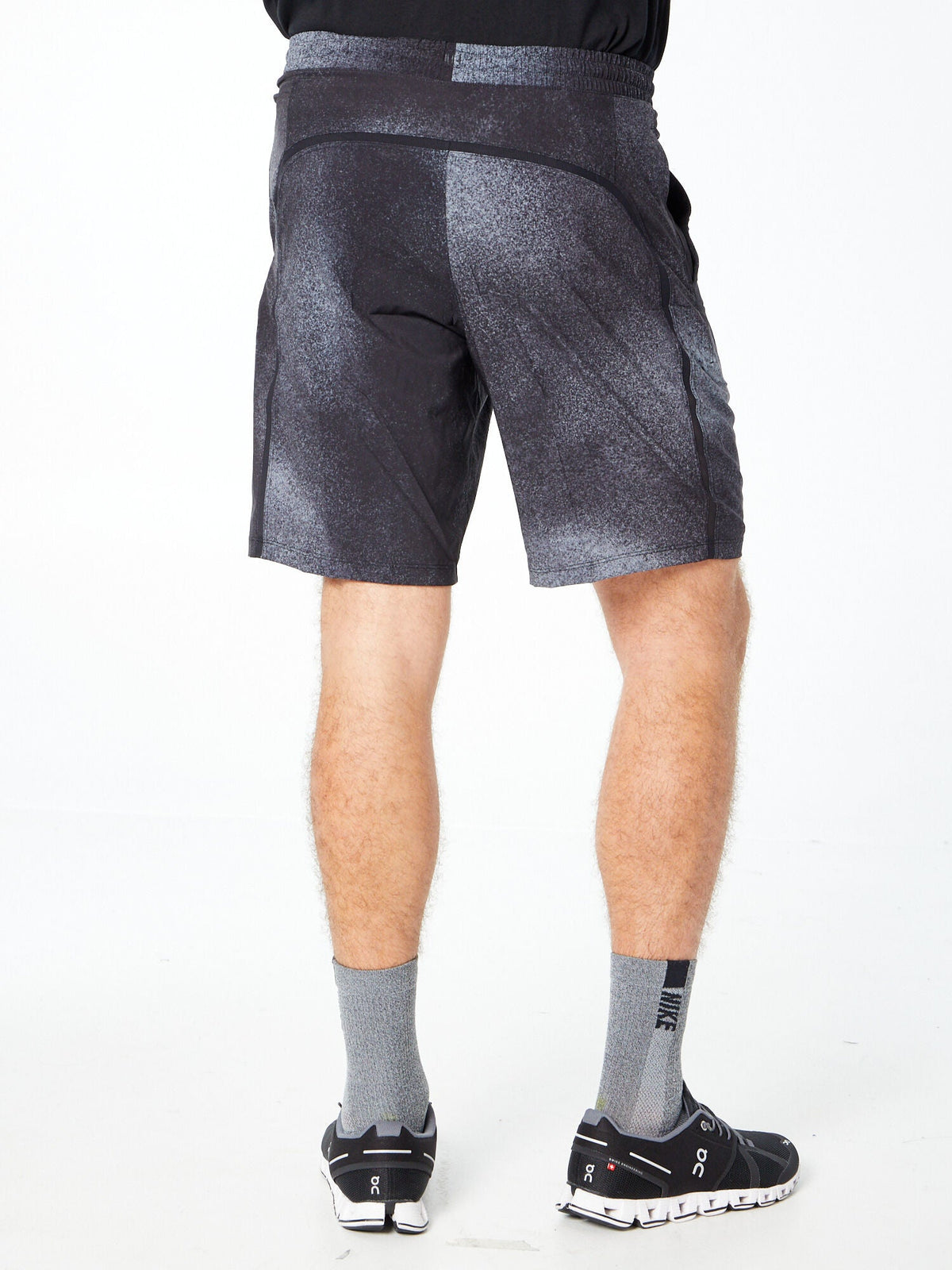 PACE BREAKER SHORT 9IN