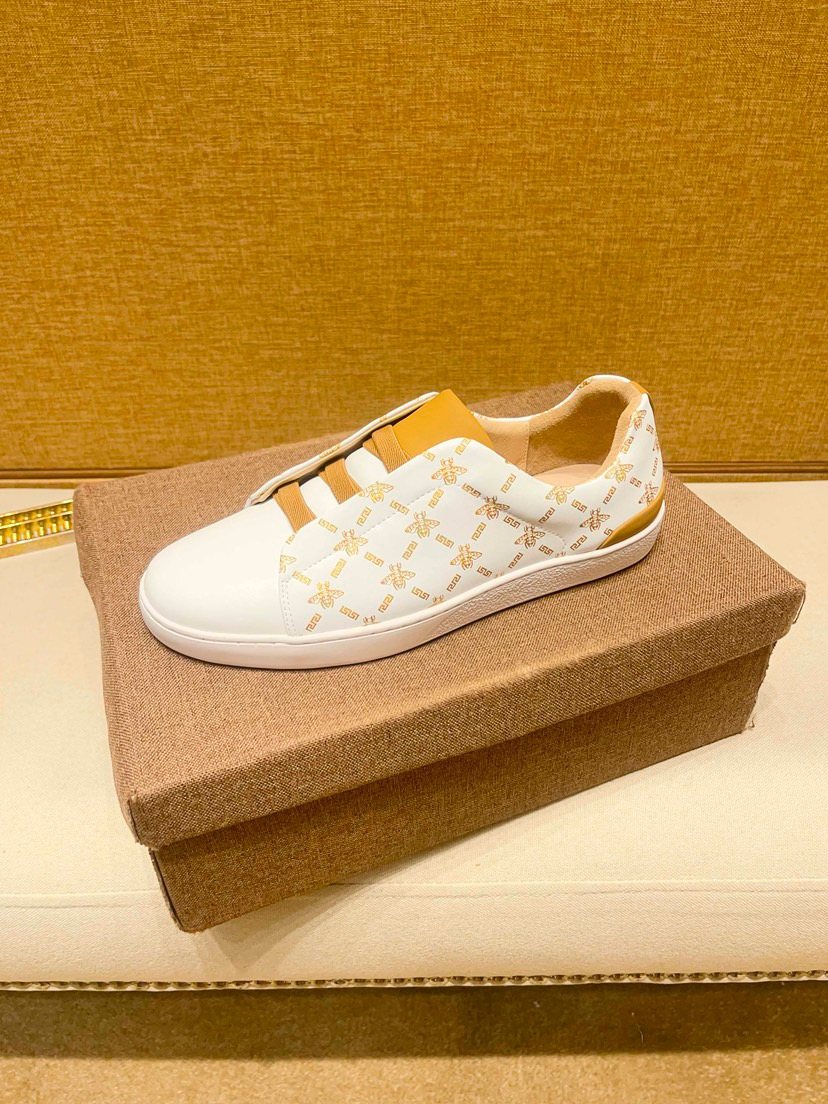 Beige Patterned Gold Stripe Low-Top Sneakers